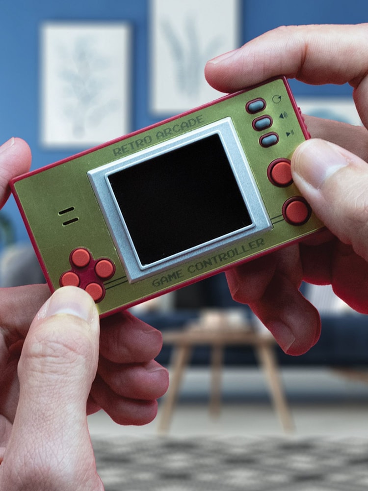 MenKind Green 5 Retro Games Controller - Image 1 of 3 MenKind Green 5 Retro Games Controller - Image 1 of 3