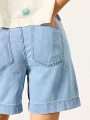 FatFace Amberly Light Wash Denim Shorts - Image 3 of 6