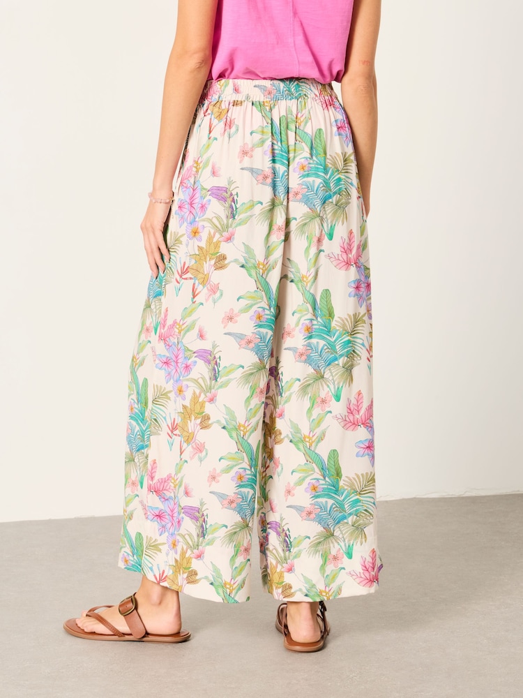FatFace Eliza Tropical Placement Wide Leg Cropped Trouser - Image 2 of 6