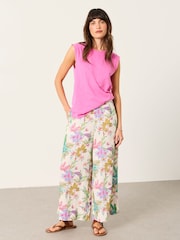 FatFace Eliza Tropical Placement Wide Leg Cropped Trouser - Image 3 of 6
