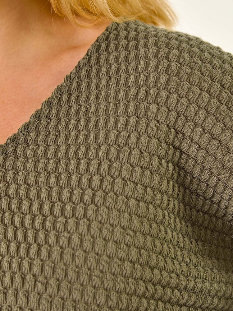Roman Green Curve Textured V-Neck Stretch Blouse - Image 5 of 5 Roman Green Curve Textured V-Neck Stretch Blouse - Image 5 of 5