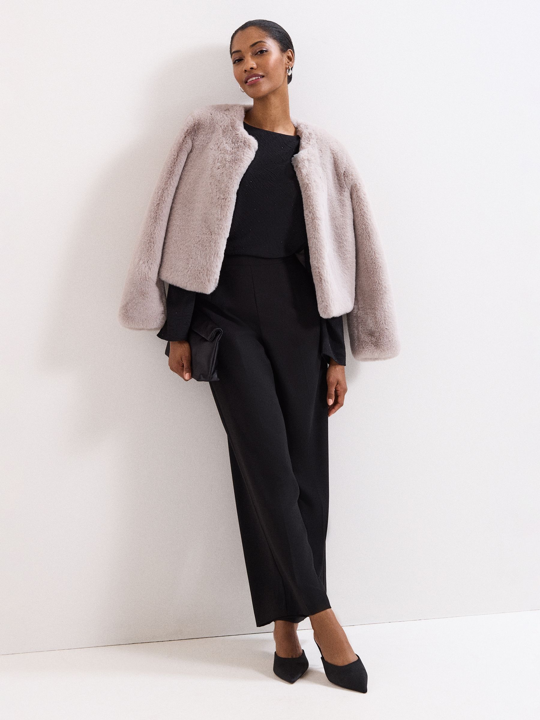 Next：日本 Phase Eight Noa ドレープ トップス from Next Japan