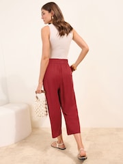 אדום - Friends Like These Cropped Linen Trousers - תמונה 5 מתוך 5