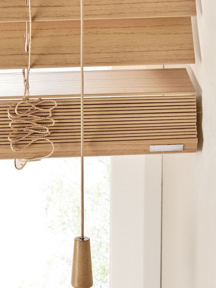 Brown Desert Oak Made To Measure 50mm Sunwood Fauxwood Venetian Blinds - Image 6 of 6