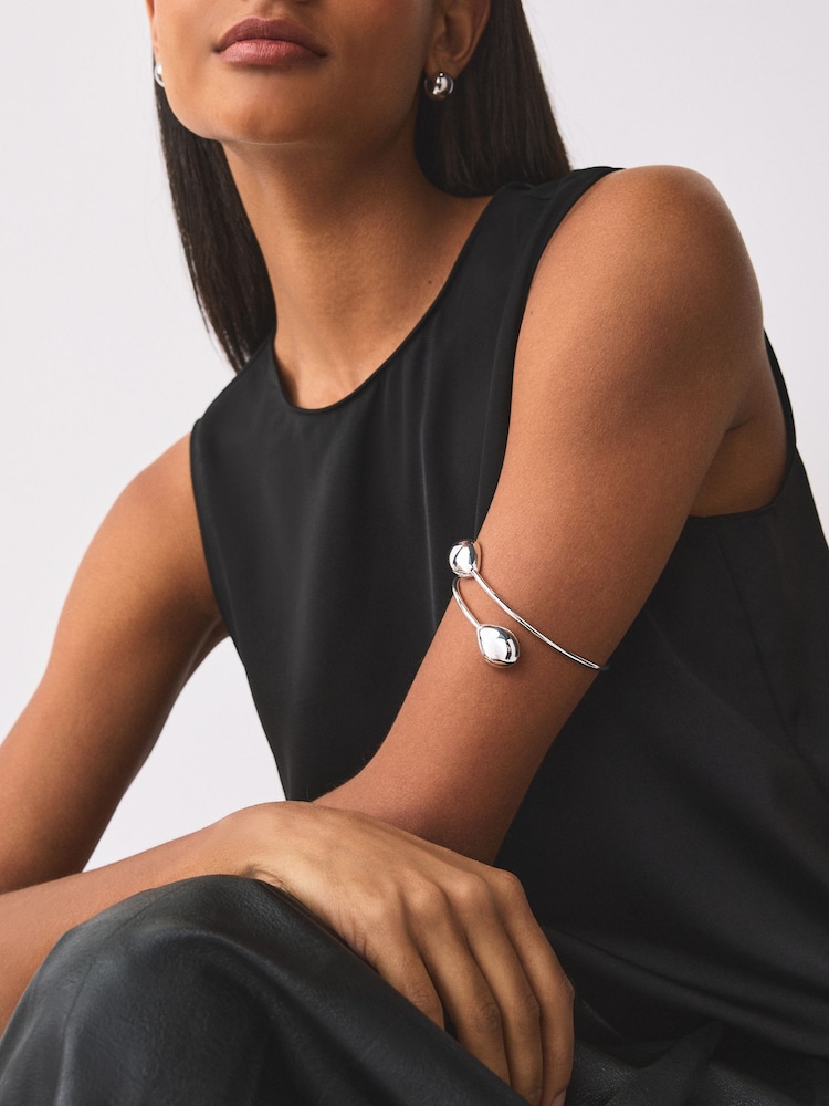 Silver Tone Wrap Around Arm Cuff Bracelet - Image 2 of 5 Silver Tone Wrap Around Arm Cuff Bracelet - Image 2 of 5