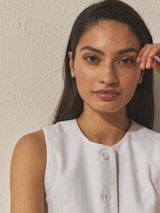 Sterling Silver Turqoise Stone Stud Earrings - Image 2 of 6