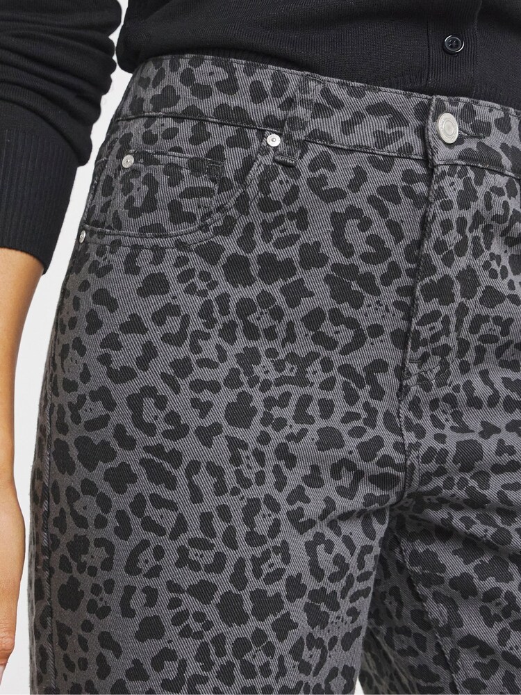 Simply Be Grey Leopard Print Wide Leg Jeans - Image 4 of 4