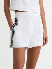 Reiss Ivory/Navy Felicity Linen Scallop-Trim Shorts - Image 5 of 6