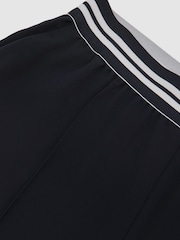 بنطلون Sonnie برجل واسعة بخصر قابل للتمدد من Reiss - صورة 5 من 5