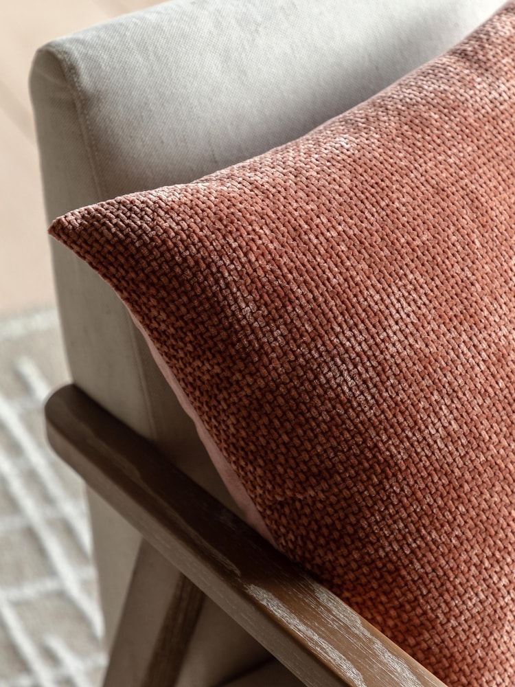 Gallery Home 2 Pack Red Bask Weave Cushions - Image 2 of 8