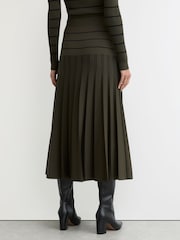 Reiss Khaki Green/Black Alice Knitted Stripe Pleated Midi Skirt - Image 6 of 7