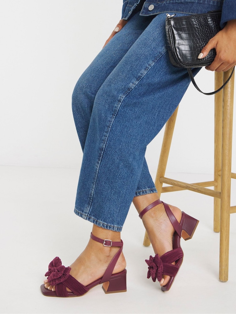 Simply Be Red Wide Fit Double Bow Block Heels - Image 1 of 4
