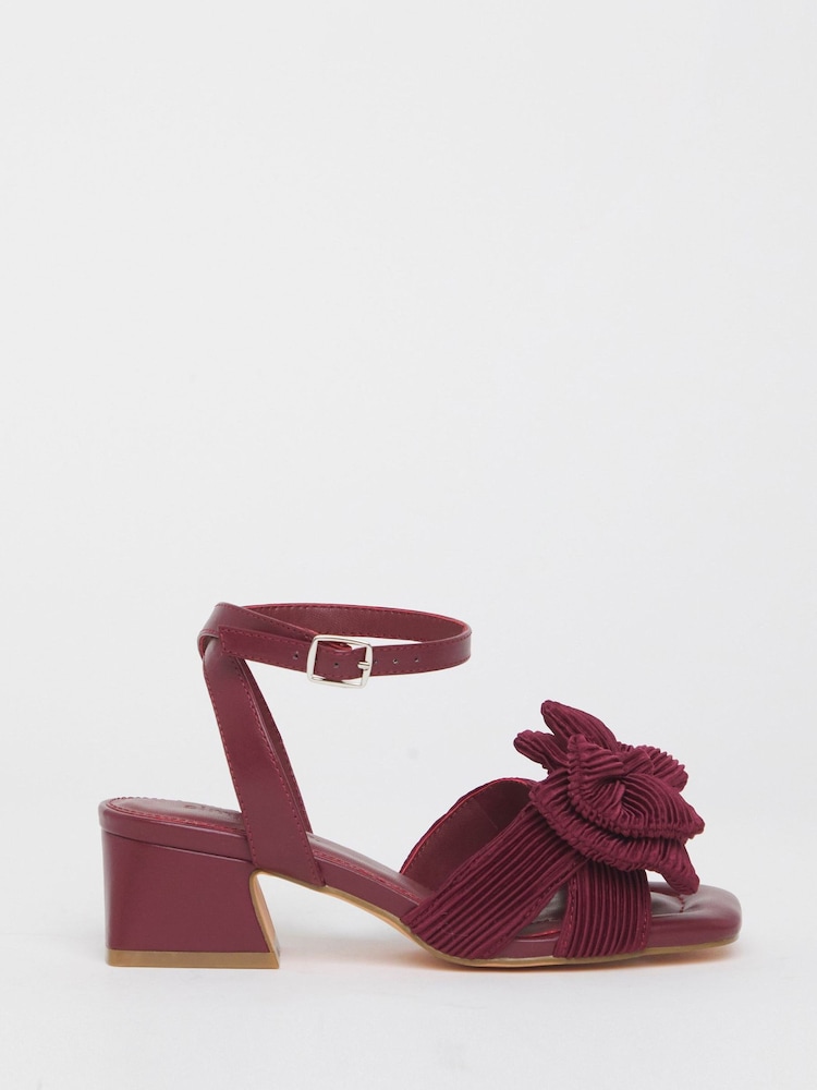 Simply Be Red Wide Fit Double Bow Block Heels - Image 4 of 4 Simply Be Red Wide Fit Double Bow Block Heels - Image 4 of 4