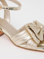 Simply Be Gold Wide Fit Double Bow Block Heels - Image 4 of 4