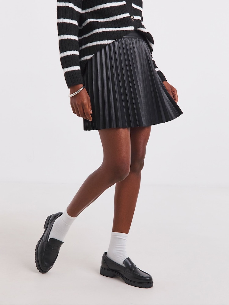 Simply Be Black PU Pleated Mini Skirt - Image 1 of 4