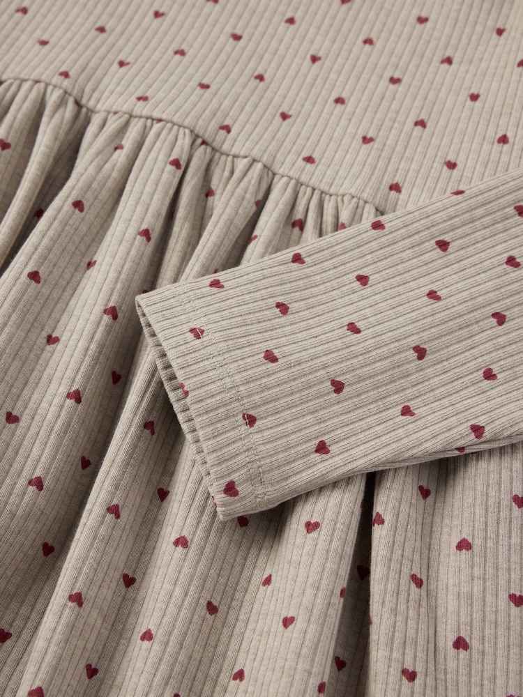 فستان قطن عضوي طبعة قلب من Polarn O. Pyret - صورة 2 من 4 فستان قطن عضوي طبعة قلب من Polarn O. Pyret - صورة 2 من 4