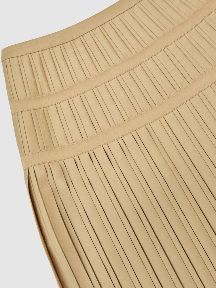 Reiss Gold Eva Pleated Midi Skirt - Image 7 of 7