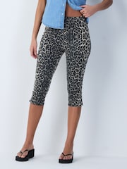 Leopard Print Denim Cropped Capri Jeans - Image 3 of 9