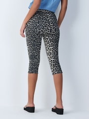 Leopard Print Denim Cropped Capri Jeans - Image 4 of 9