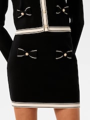 Forever New Black Cece Bow Detail Skirt - Image 4 of 5