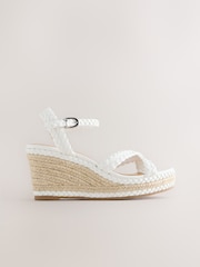 أبيض - حذاء بكعب عريض بتصميم متقاطع ضفيرة بتقنية Forever Comfort® - Image 7 of 11