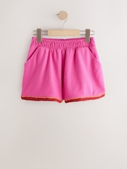 وردي مائل للأرجواني - Crochet Trim Shorts (3-16yrs) - Image 1 of 4