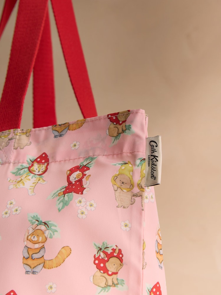 حقيبة نسائية صغيرة قابلة للطيّ بطبعة قطة من Cath Kidston - صورة 3 من 3 حقيبة نسائية صغيرة قابلة للطيّ بطبعة قطة من Cath Kidston - صورة 3 من 3