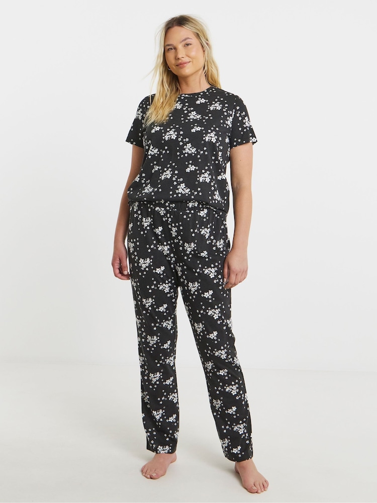 Simply Be Black Short Sleeve Pyjama Set - Image 4 of 4 Simply Be Black Short Sleeve Pyjama Set - Image 4 of 4