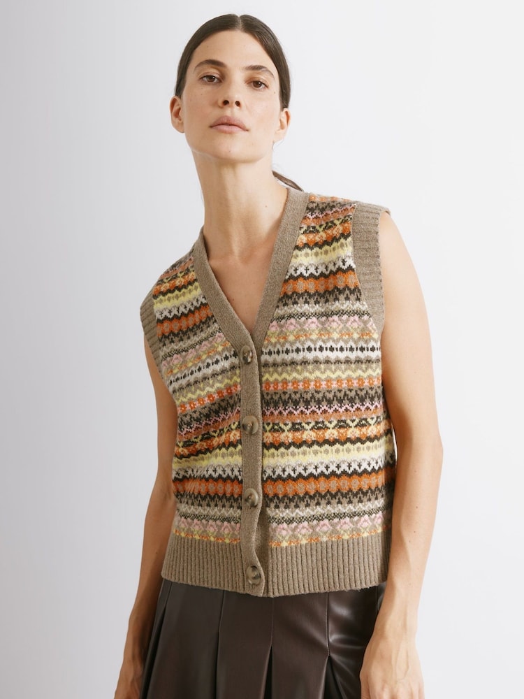 Albaray Fair isle Neutral Tank - Image 1 of 4 Albaray Fair isle Neutral Tank - Image 1 of 4