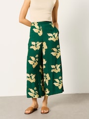 FatFace Eliza tonal leaves Green Wide Leg Cropped Trouser - Image 1 of 6