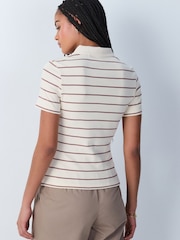Ecru/Braun gestreift - Fitted Short Sleeve Polo Top - Bild 3 von 9