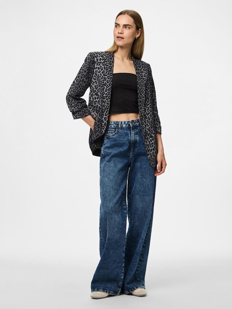 Pieces Grey Printed Blazer - Image 1 of 5 Pieces Grey Printed Blazer - Image 1 of 5