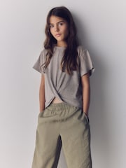 The Set 4 Pack Poly Cotton Blend Twist Front T-Shirts Brown/Cream - Image 4 of 6