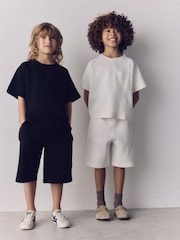 The Set 2 Pack Jersey Interlock Short Sleeve Pocket T-Shirt and Short Set Black/Cream - Image 4 of 6