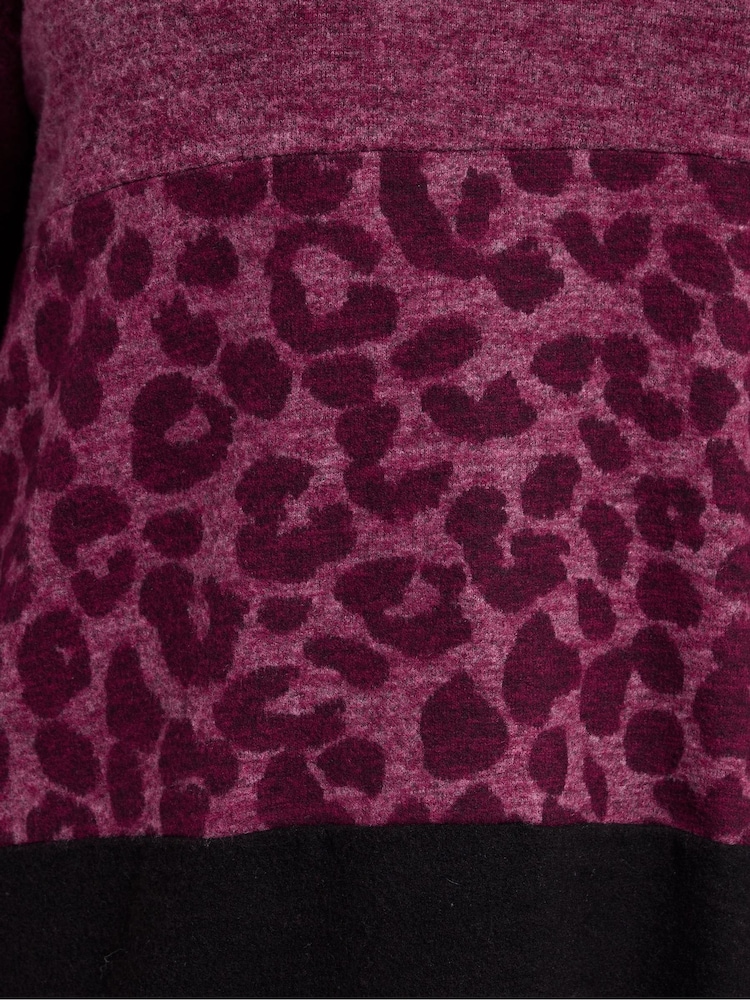 Yours Curve Pink Colourblock Animal Jumper - Image 5 of 5