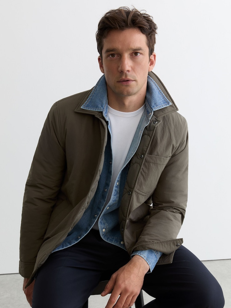 Verde oscuro - Camisa acolchada con botones a presión Vasey de Reiss - Imagen 1 de 6