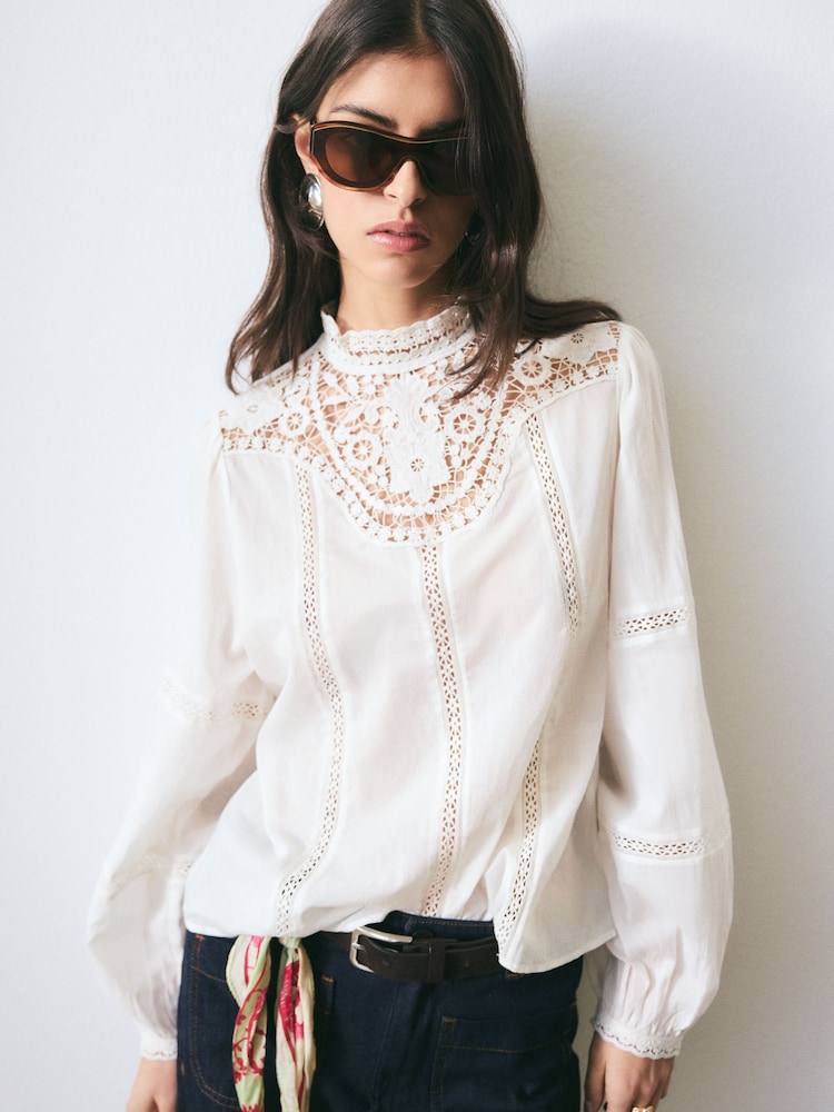 BHOEM Embroidered Crochet Cotton White Blouse - 5的图像1｝