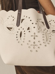 Neutral Floral Cut Out Shoulder Bag - Image 3 of 8