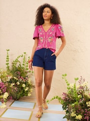 Love & Roses x RHS Pink Embroidered Floral Petite Scallop T-Shirt - Image 4 of 5