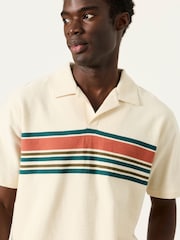 FatFace Sutton Oatmeal Textured Chest Stripe Polo - Image 4 of 6