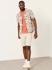 Camisa con estampado de palmeras de FatFace - Imagen 3 de 6