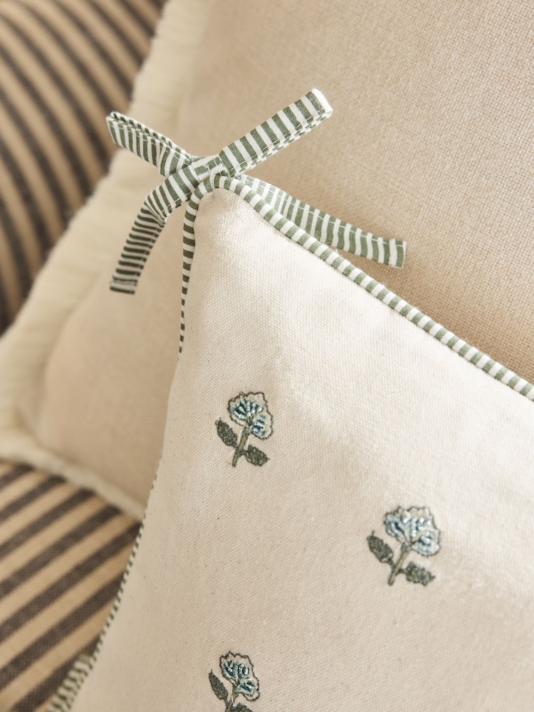 Blue 50 x 30cm Embellished Floral Cushion - Image 2 of 5