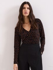 Phase Eight Brooke Geo Pleat Top - صورة 1 من 7