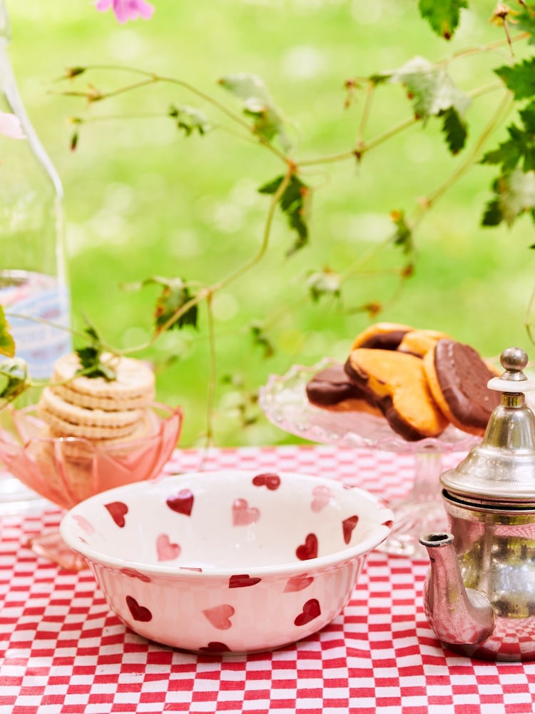 Emma Bridgewater Cream Pink Hearts Cereal Bowl - Image 1 of 3 Emma Bridgewater Cream Pink Hearts Cereal Bowl - Image 1 of 3