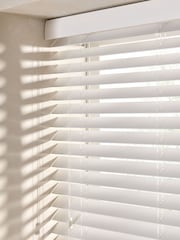 White True Made To Measure 50mm Sunwood Fauxwood Venetian Blinds - Image 3 of 6
