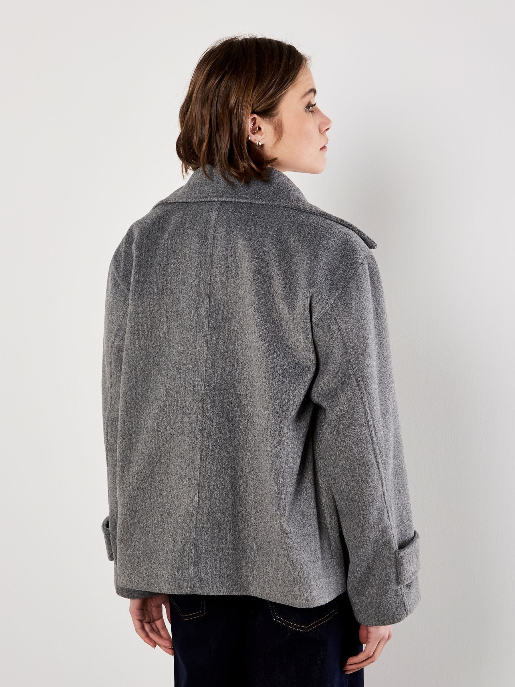 Comprar Cinza - Casaco Trench Coat Curto de Alfaiataria na Cor