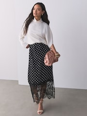 وردي - حقيبة يد صغيرة بكباسين - Image 2 of 10