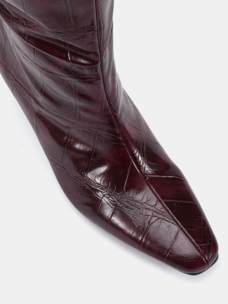 Rot - Novo GRACELYN Curved Mid Heel Knee Boots - Bild 5 von 5
