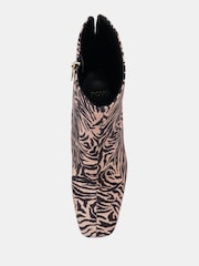 Animal - Novo Kira Slim High Block Heel Square Toe Ankle Boots - Imagem 6 de 6