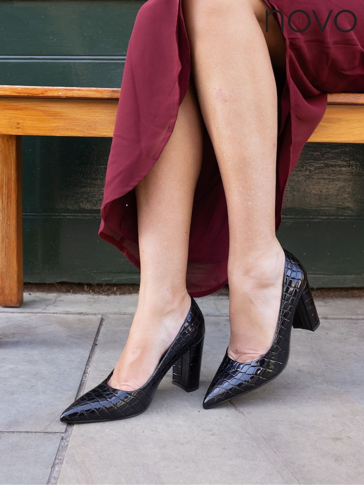 Novo Black Wide Fit Illiana Point Toe Block Heel Courts - Image 2 of 3